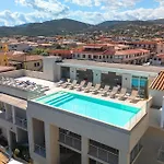 Isa - With Panoramic Swimming Pool In Just 850 Mt From The Sea Porto San Paolo (Sardinia)