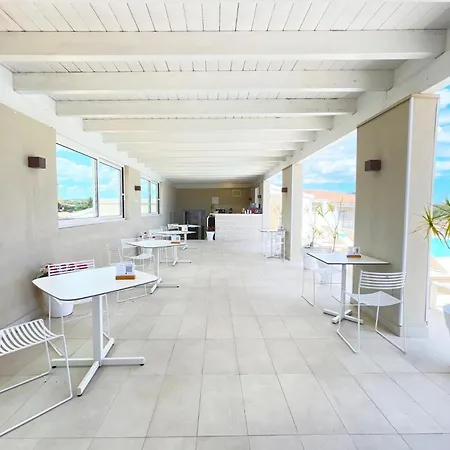 Isa - With Panoramic Swimming Pool In Just 850 Mt From The Sea