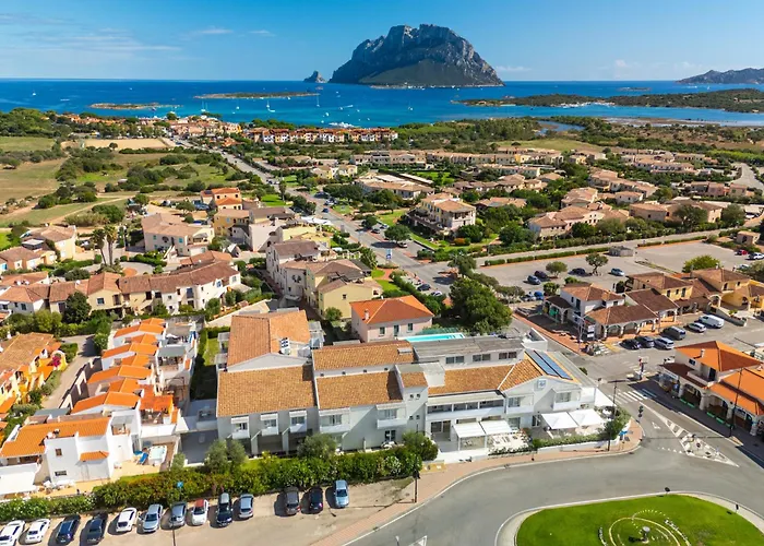 Isa - With Panoramic Swimming Pool In Just 850 Mt From The Sea