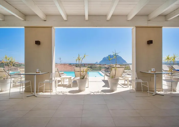 Hotel Isa - With Panoramic Swimming Pool In Just 850 Mt From The Sea Porto San Paolo (Sardinia)