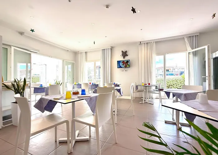 Hotel Isa - With Panoramic Swimming Pool In Just 850 Mt From The Sea Porto San Paolo (Sardinia)
